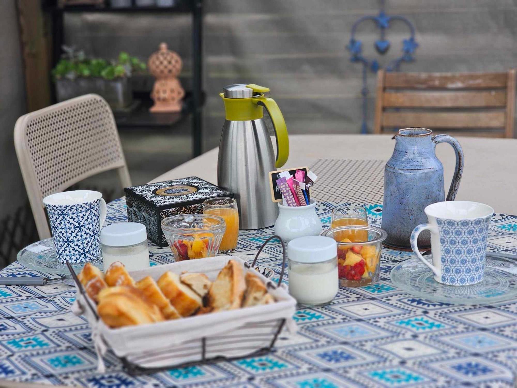 Kaiola Bed and Breakfast Saint-Georges-de-Didonne Buitenkant foto